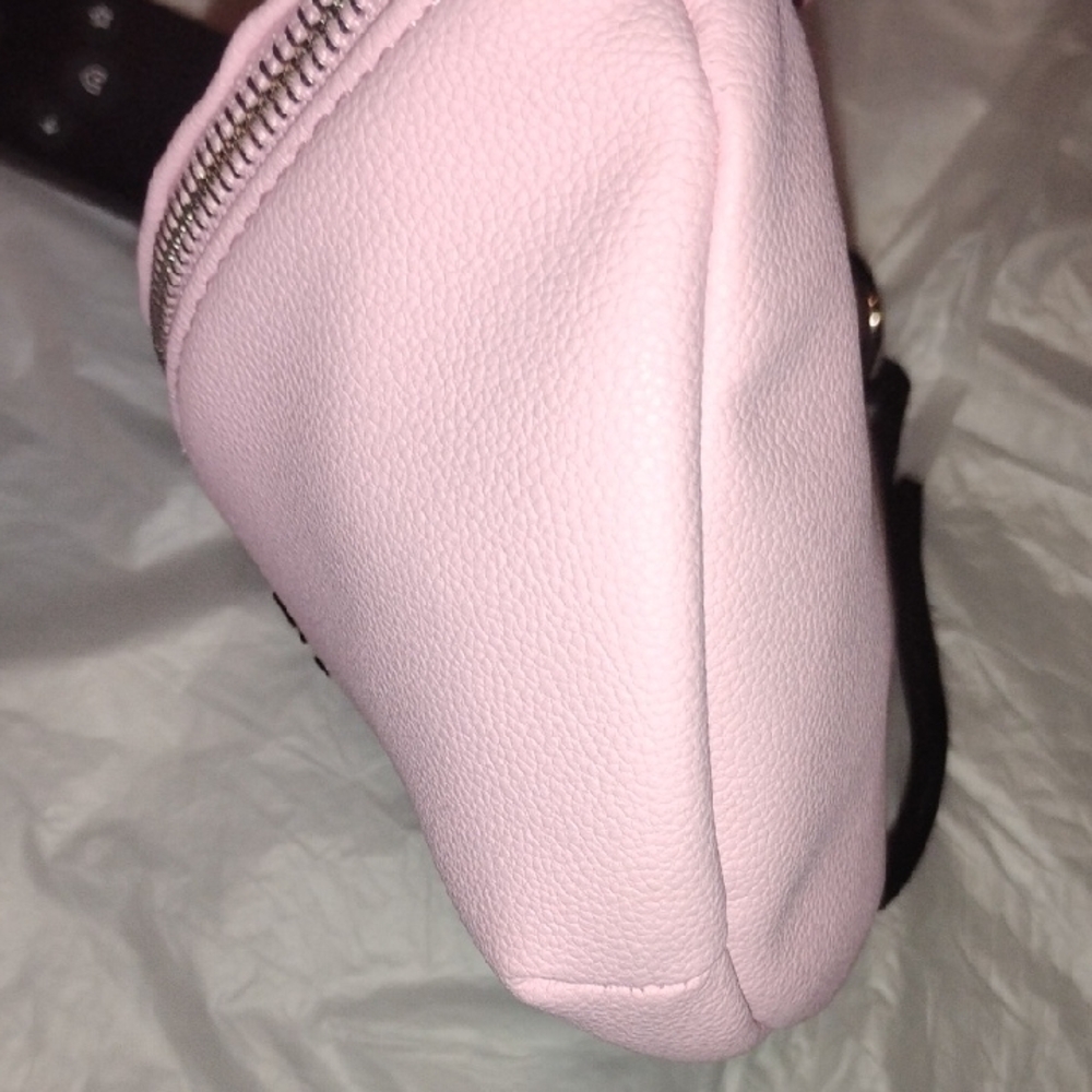 Steve Madden Pink Mini Crossbody Belt Bag with Chain & Pearl Straps - Picture 7 of 8